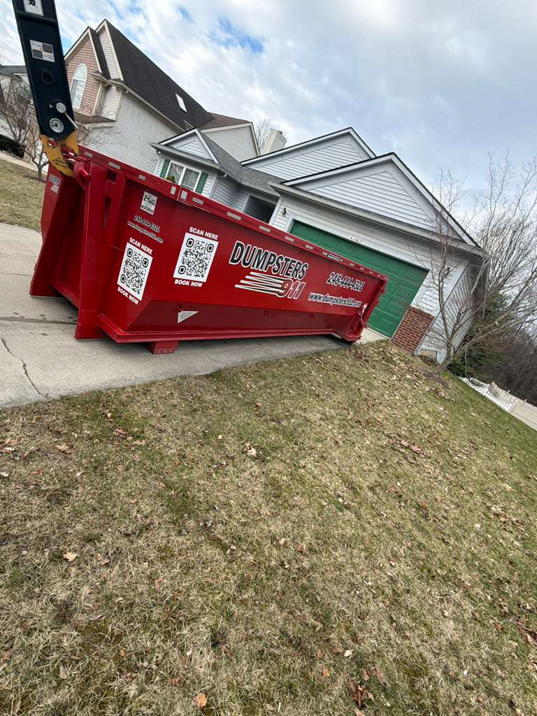 Home clutter removal dumpster delivery
